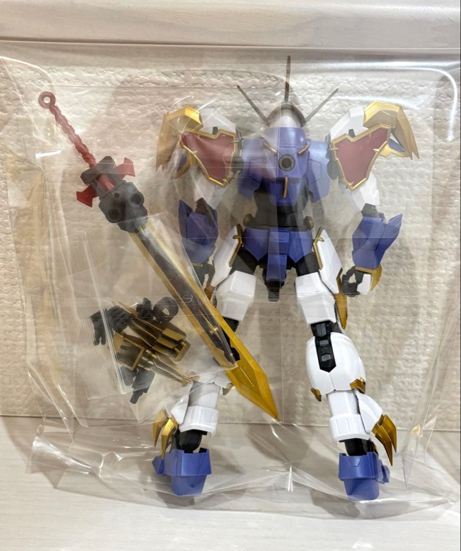 ①ジャンクプラモデル ガンプラ・MG レッドウォーリア HG ダイゼンガー 他