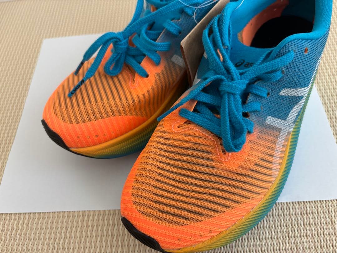 新品未使用　asics アシックス　23.5 スポーツ　陸上　メタスピードスカイ