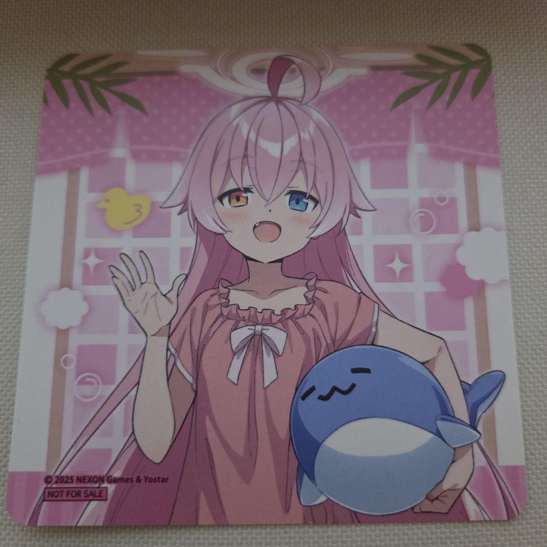 ブルーアーカイブ　小鳥遊ホシノ　特大タペストリー