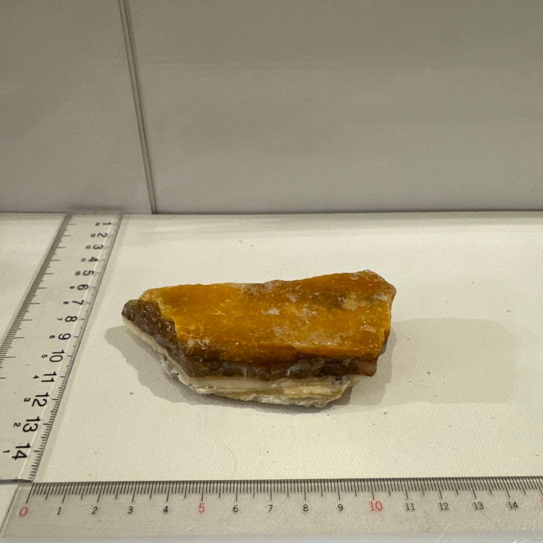 北海道石　然別オパール　蛍光オパール133g