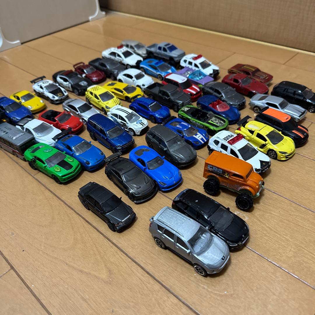 週末限定値下げ！トミカなど ミニカー 約198台まとめ売り