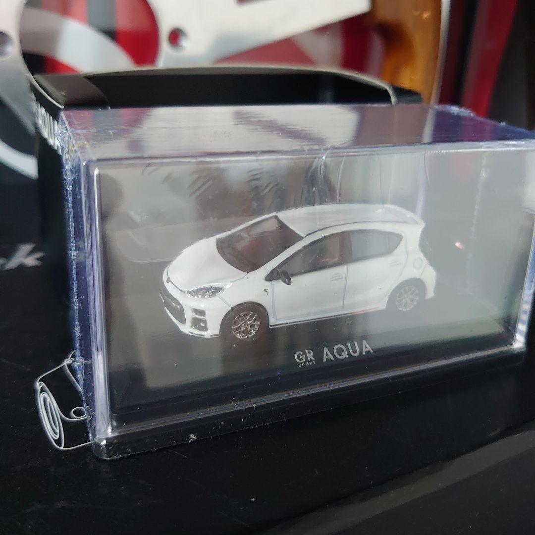 1/64 アクア GR SPORT ディーラー販促品 非売品ミニカー