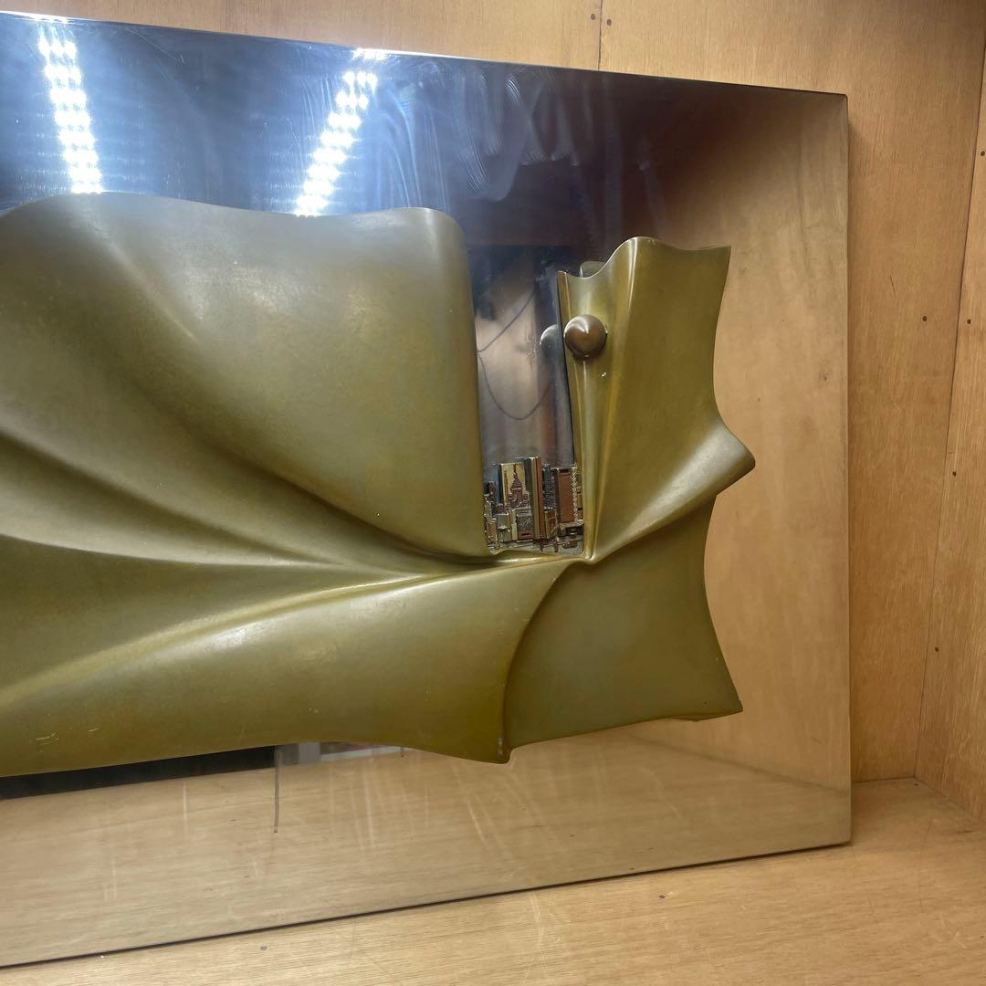 一点物　壁掛けアート　92.5×61cm ダウンタウン　オブジェ　金属ステンレス