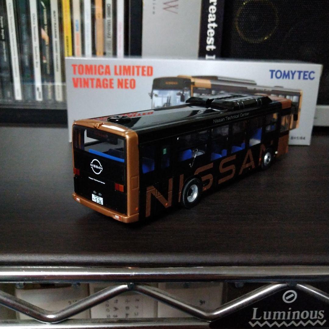 u*4様 トミカリミテッドヴィンテージNEO245cいすゞエルガ日産送迎バスサイ