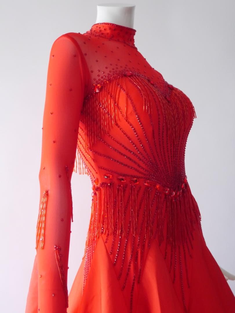 新品✨ラウレッタ 社交ダンスドレス ルビーレッド M 高級仕様 競技 デモ対応