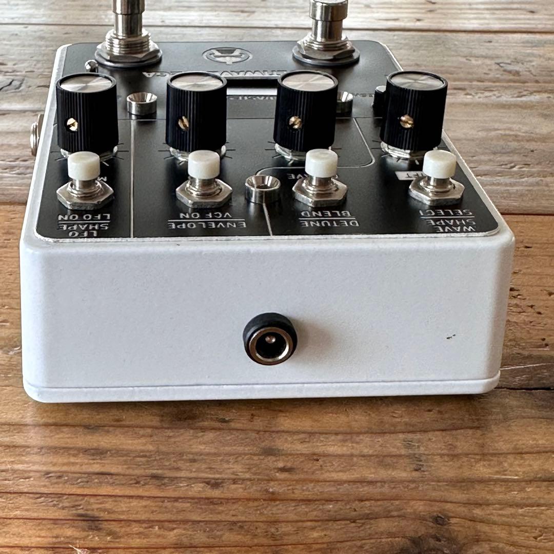 ギター The Multiwave Mega Guitar Synthesizer