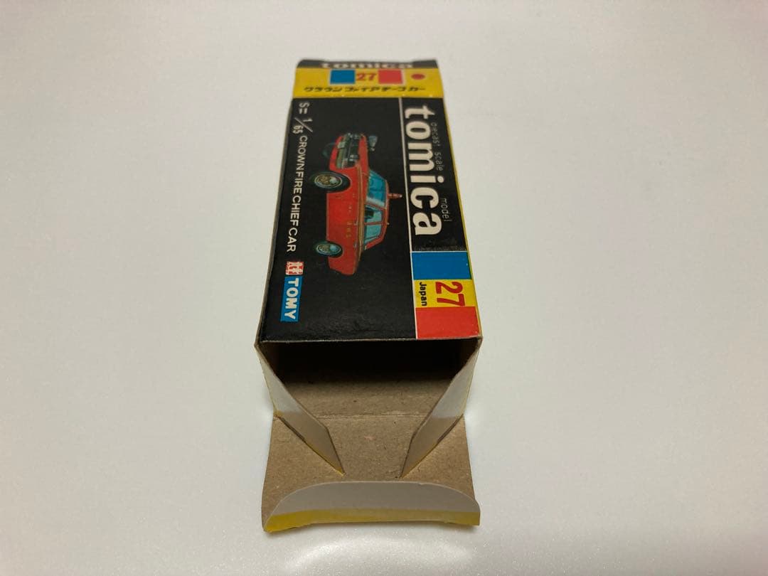 トミカ　クラウン　ファイアチーフカー　1Aホイール　銀サイレン　色指定箱　日本製