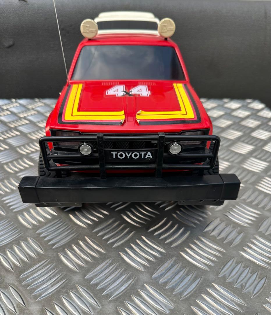 TOYOTA ハイラックス　4WD ラジコン　NIKKO 1/10