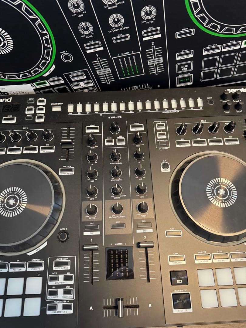 DJ-505 （Serato DJ pro付き）
