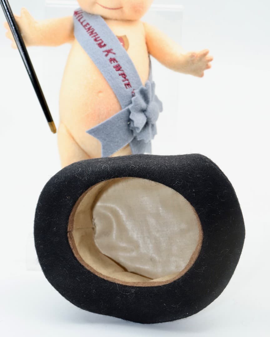 ミリニアム・キューピー R. John Wright 2000年新品在庫