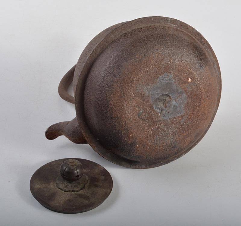 煎茶道具　釜師　菊池政豊作　万代屋釜　鉄瓶　共箱　D R4503C