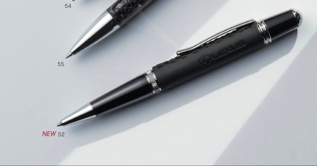 レクサス　ボールペン レザー　専用ボックス付き