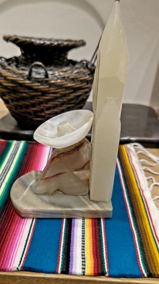 メキシコの置物　石　オブジェ