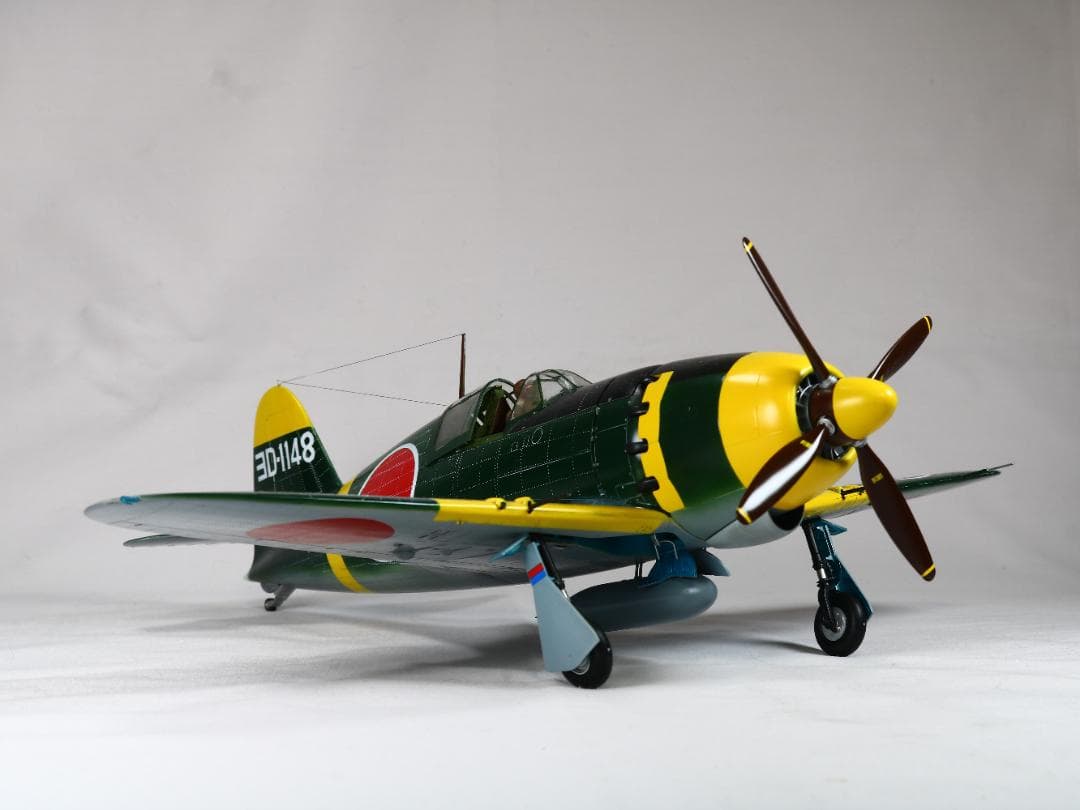 ハセガワ　1/32スケール　雷電　二一型　完成品