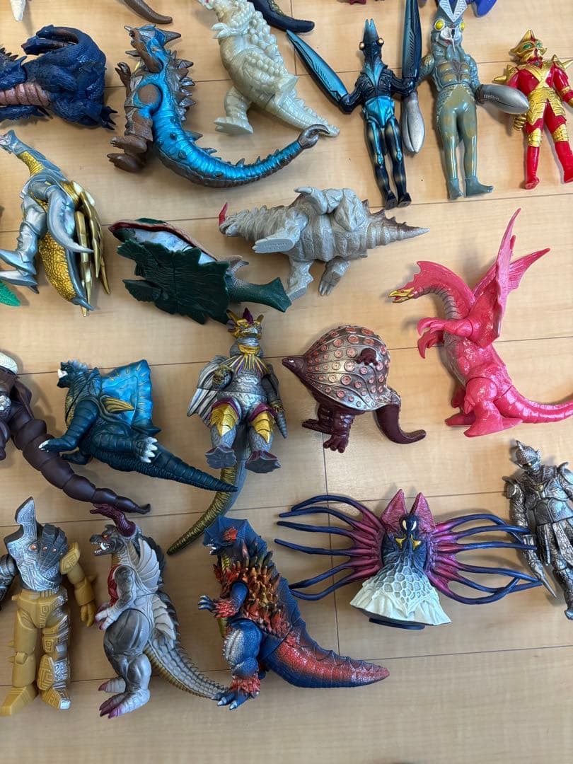 【大量約50体】ウルトラマン 怪獣 ソフビ まとめ売り