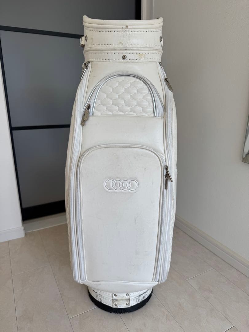 Audi ゴルフ　キャディバッグ ホワイト