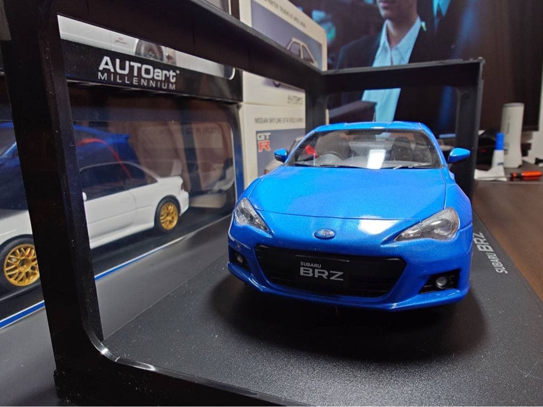 SUBARU BRZ AUTOart 1/18 青