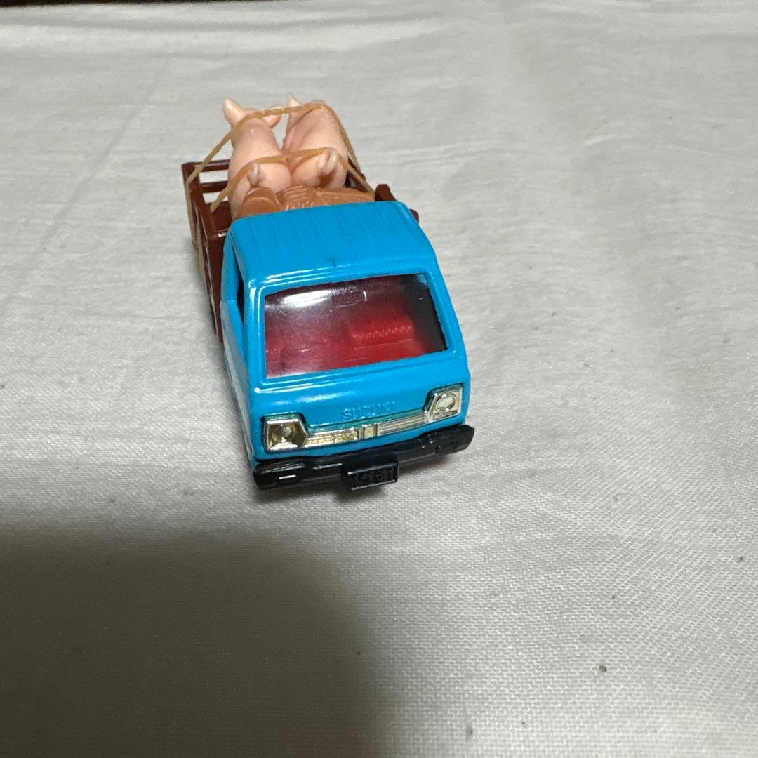 トミカ　スズキ　キャリイ　家畜運搬車