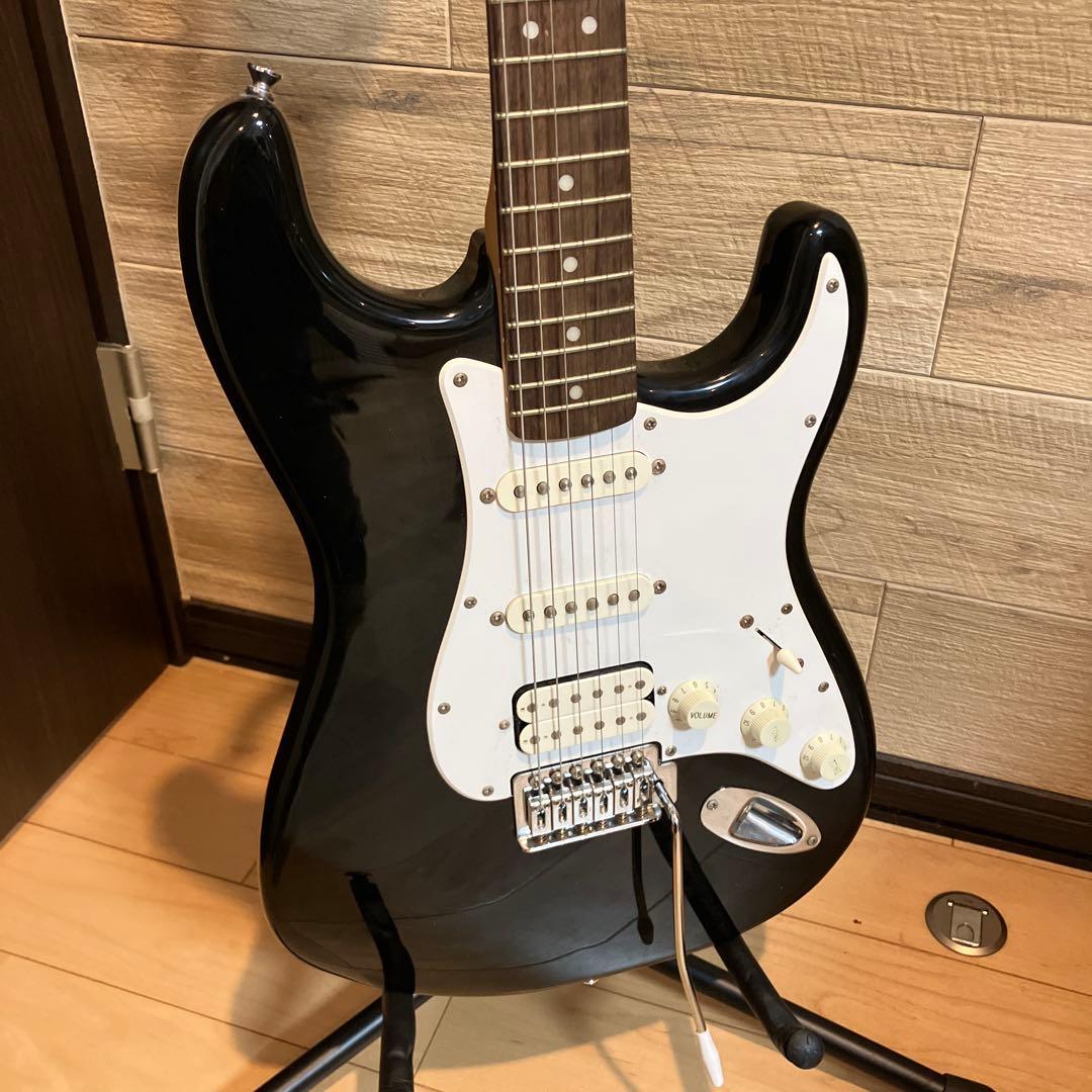 O*S様 エレキギターSquier byFender BULLET STRAT