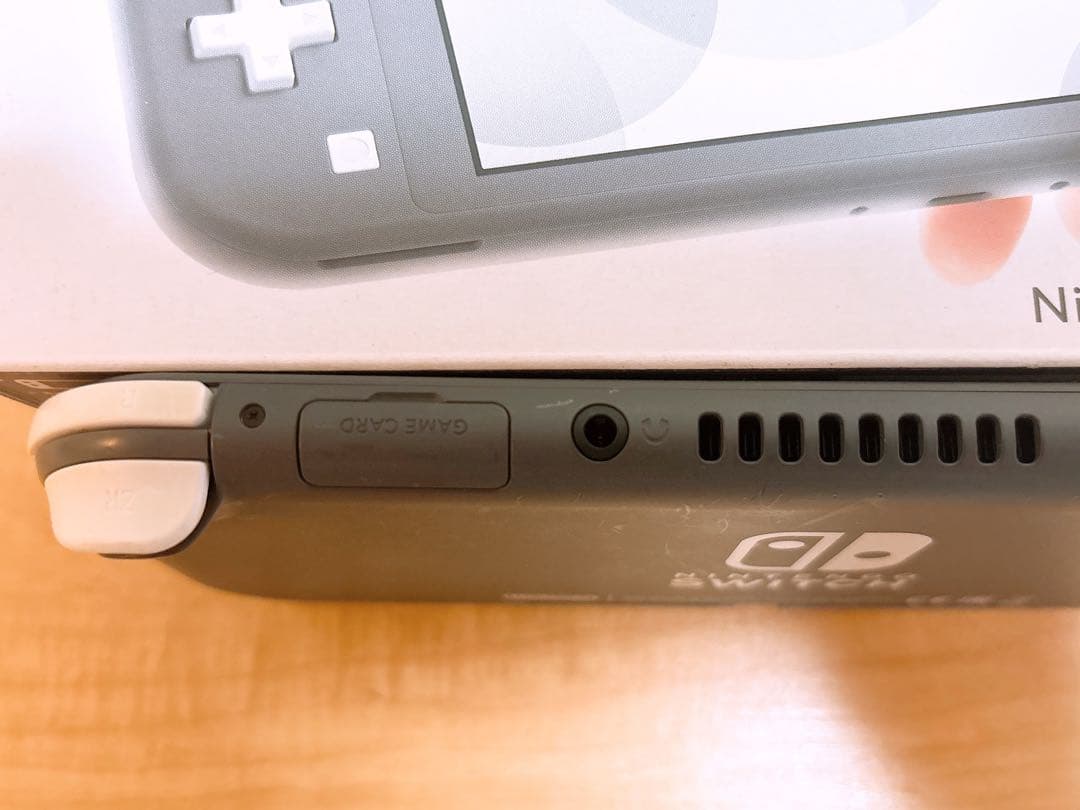 【ジャンク品】Nintendo Switch スイッチライト　本体