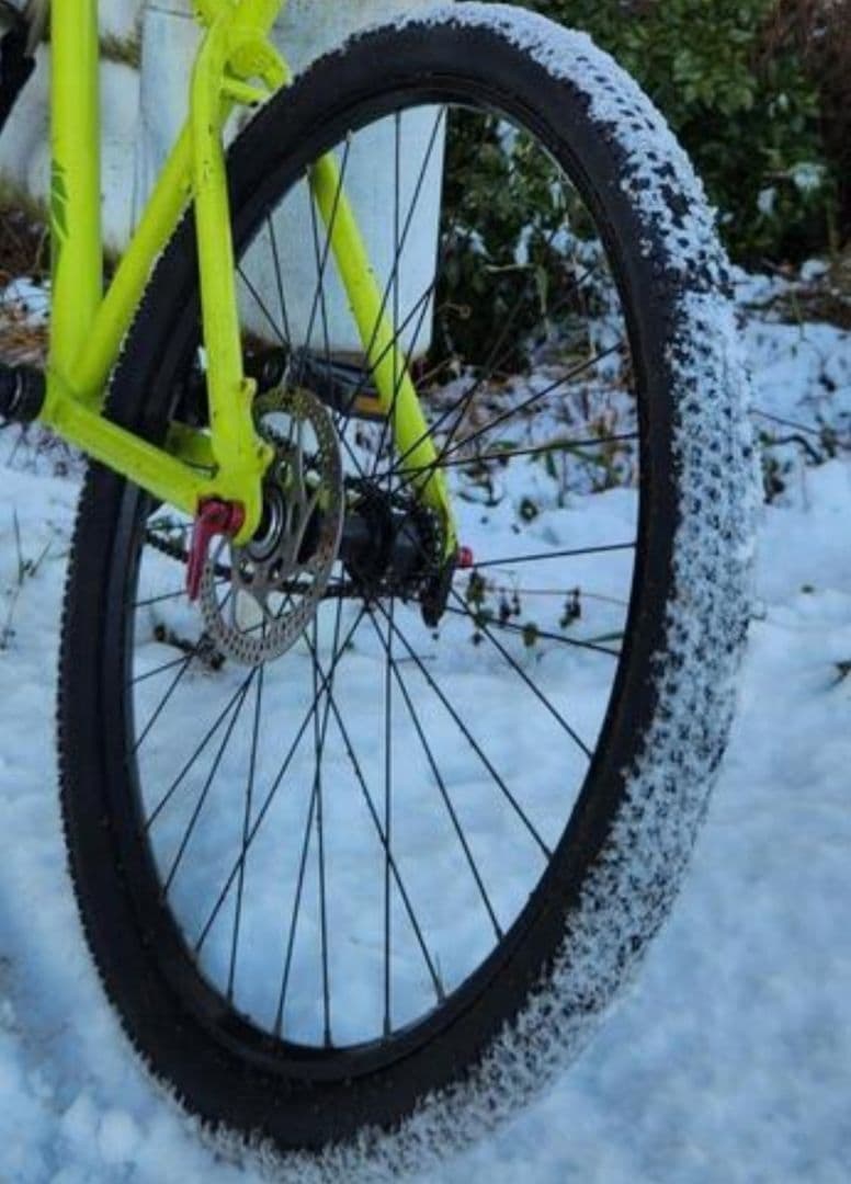 31日まで mavic ホイール、タイヤ前後セット