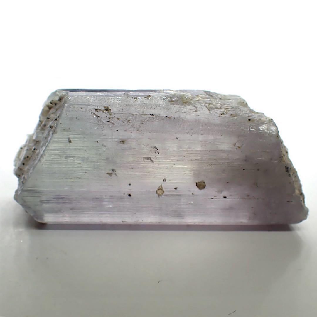 【アフガニスタン産】スポジュメン(クンツァイト)