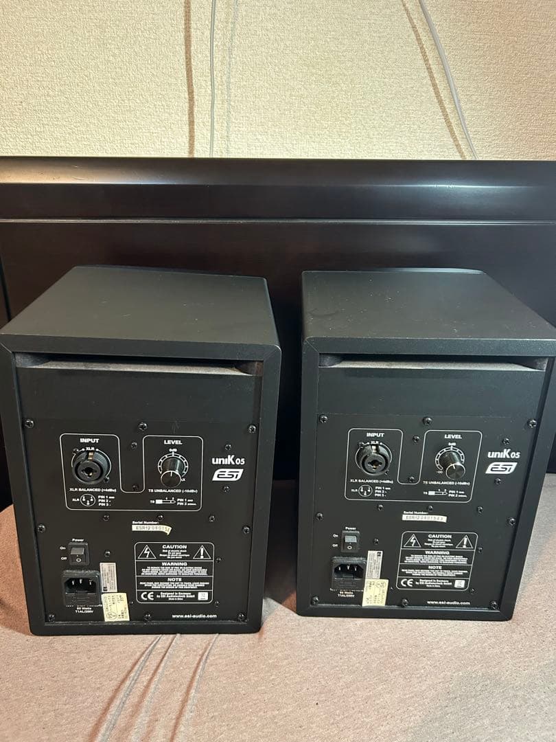 ESi uniK 05 モニタースピーカー セット