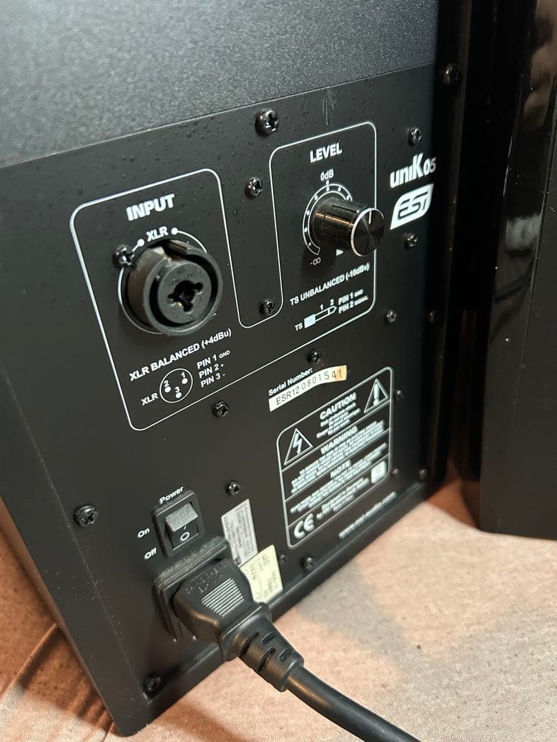 ESi uniK 05 モニタースピーカー セット