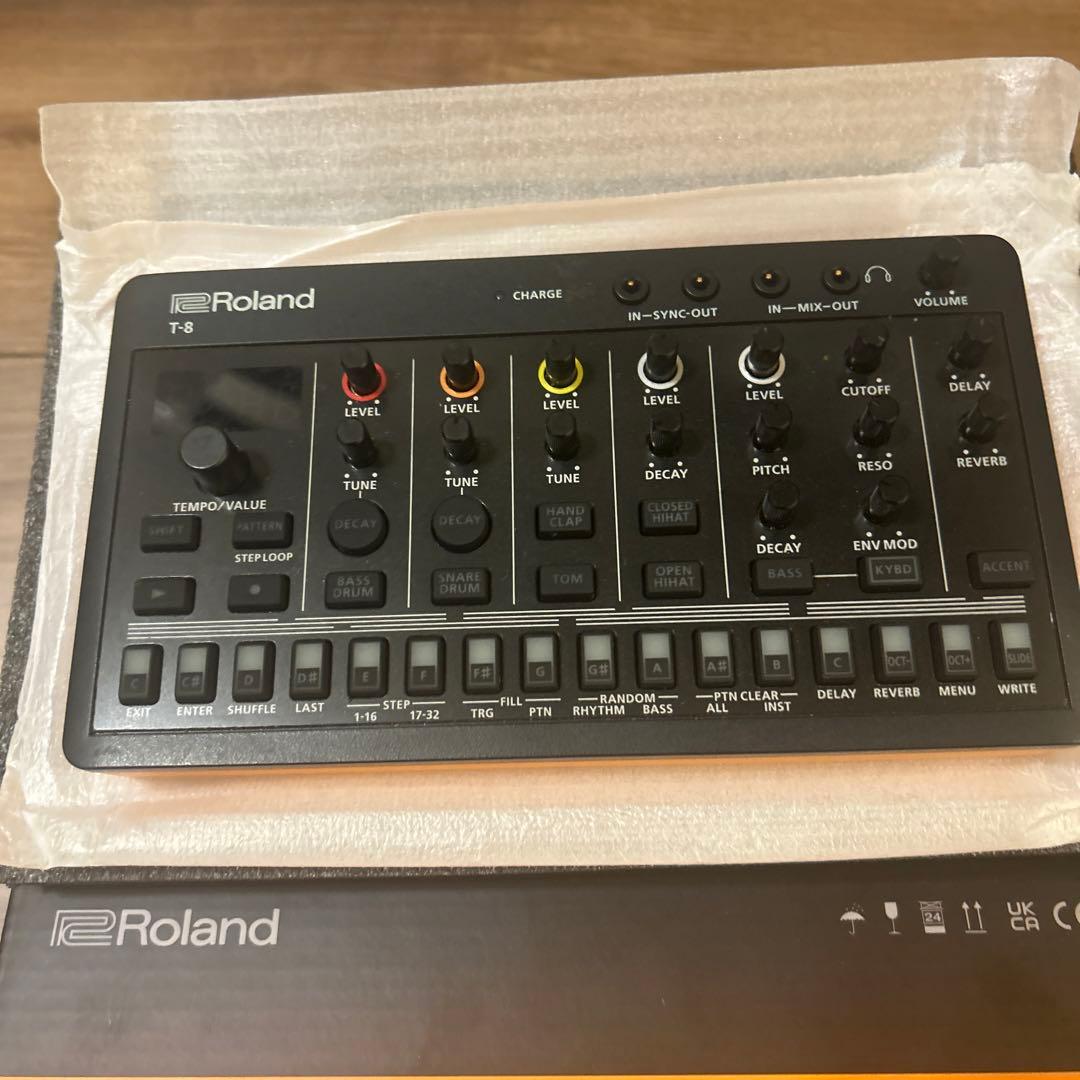 Roland T-8 ビートマシン