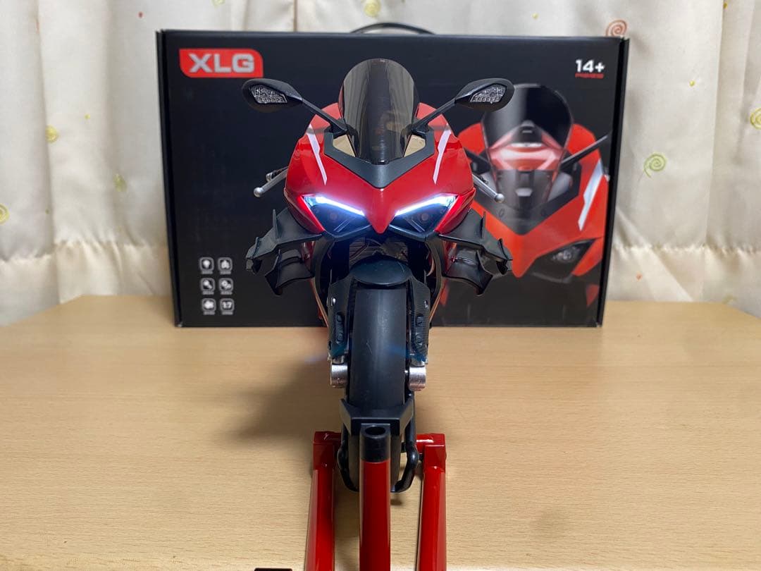 DUCATI パニガーレv4 スーパーレッジェーラ 1/7スケール　ドゥカティ