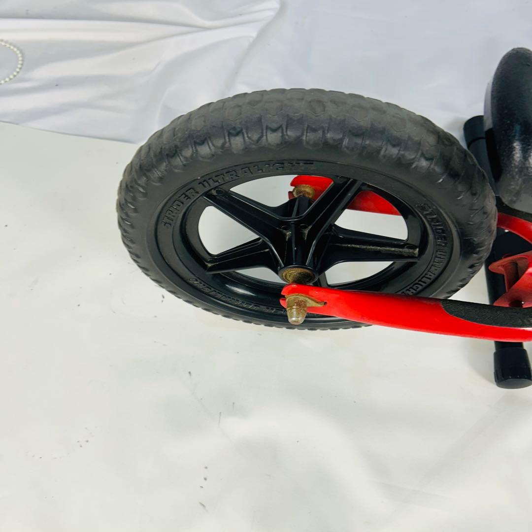 ストライダー STRIDER レッド 12型 ランニングバイク
