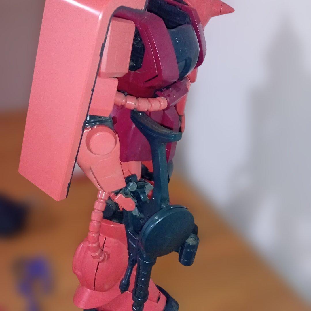 PG 1/60 MS-06S シャア専用ザクⅡ＆機動戦士ガンダム完成品　ガンプラ