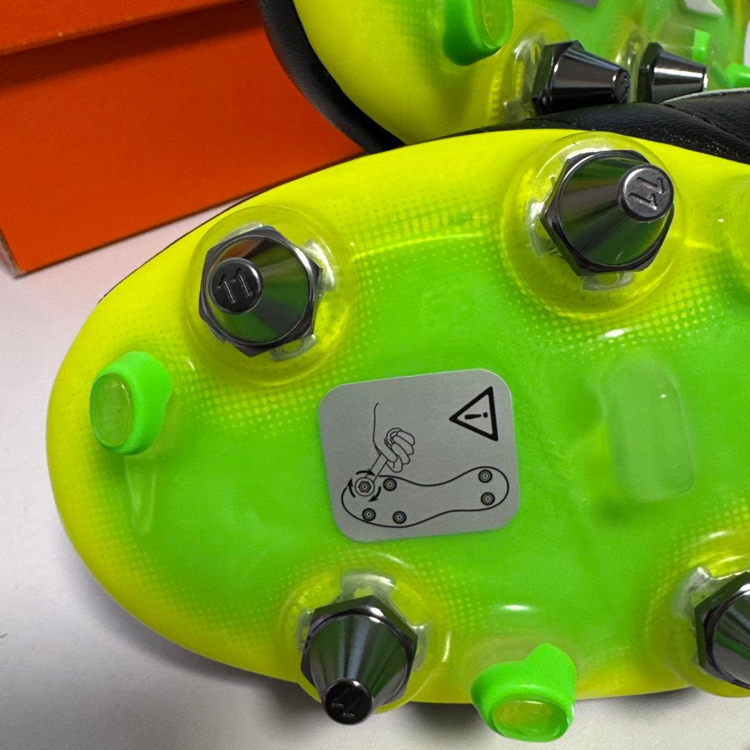 ナイキティエンポ　レジェンドIV 新品　24㎝