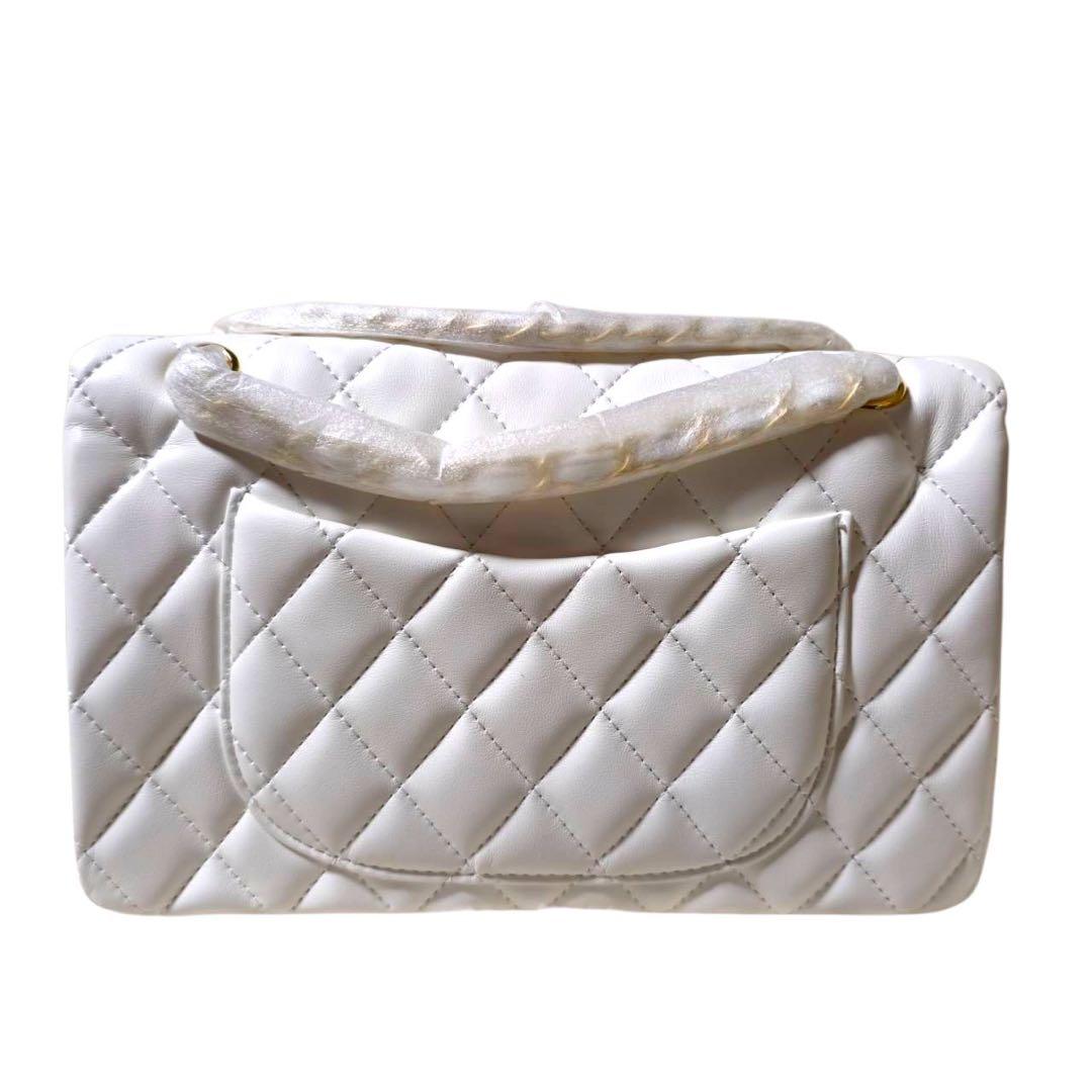 CHANEL　ショルダーバッグ　キルティング　ノベルティ