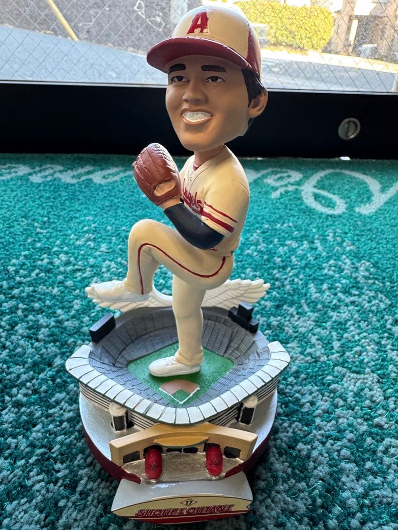 2000個限定 大谷翔平ボブルヘッド人形 2024年
