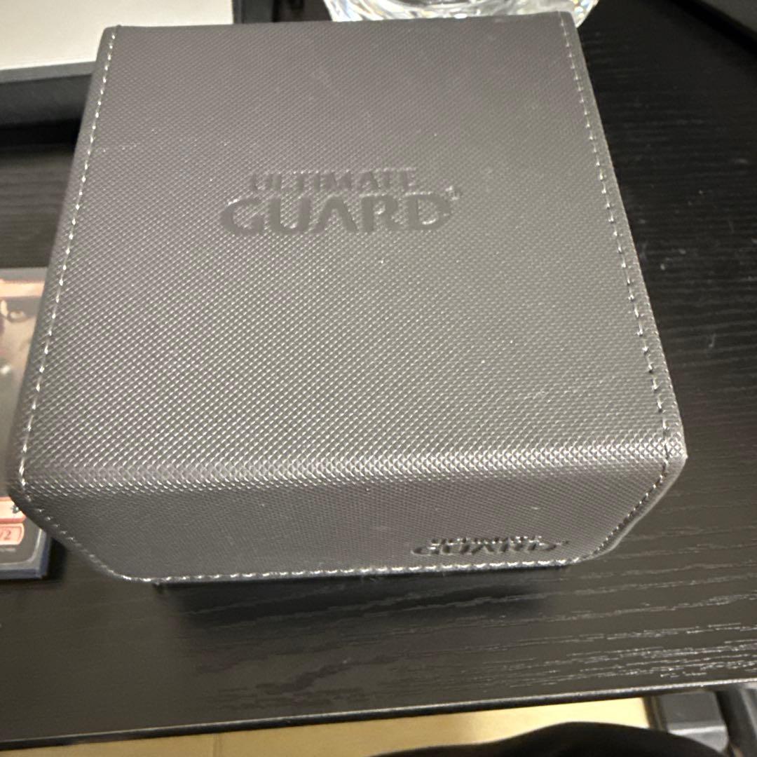 クラウド　デッキ　入れ物付き