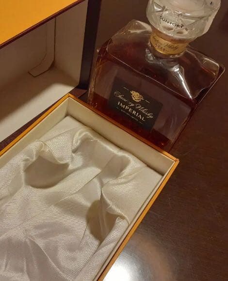 43000→42000円 期間割引サントリー インペリアル未開封
