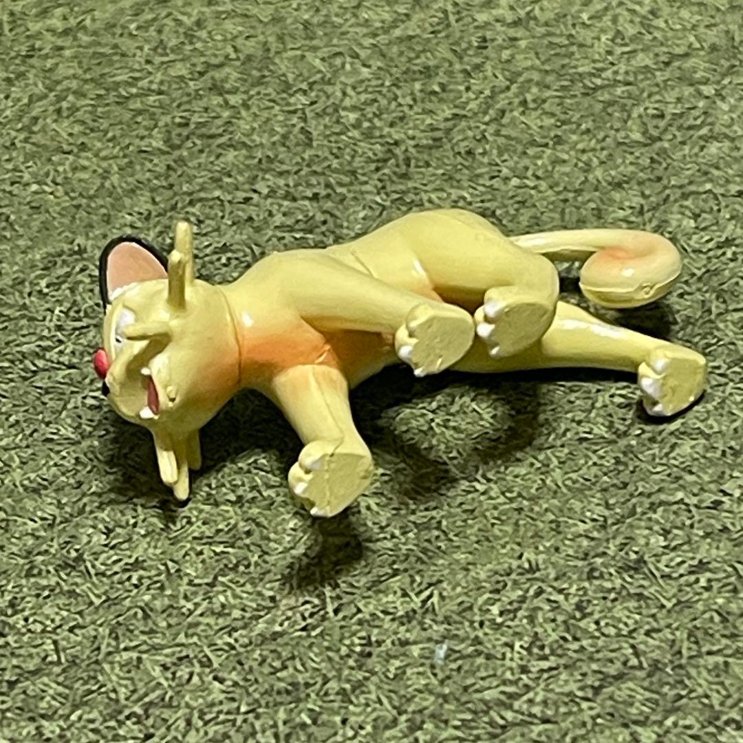 希少❗️ポケットモンスター　モンコレ　 キュウコン& ペルシアン フィギュア