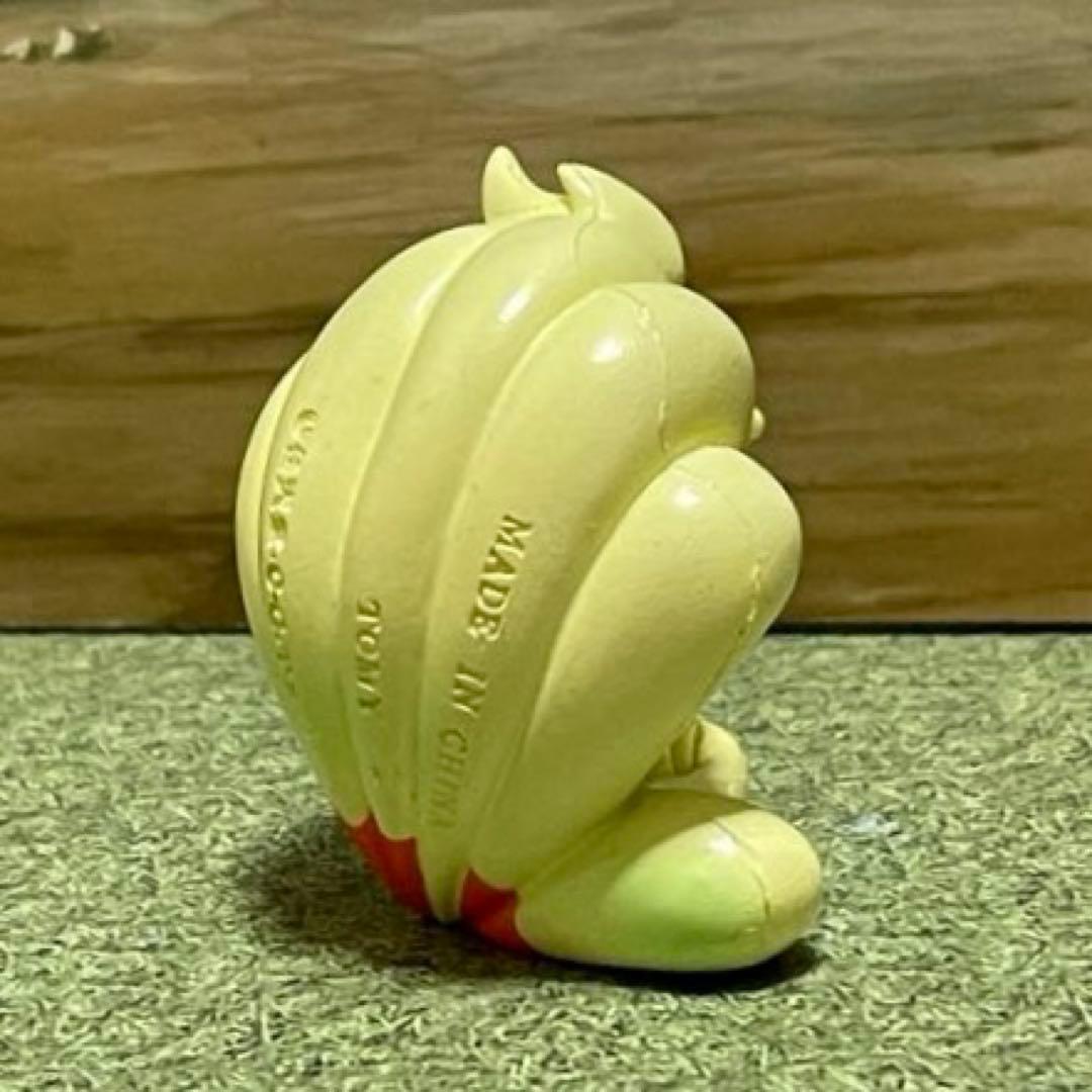 希少❗️ポケットモンスター　モンコレ　 キュウコン& ペルシアン フィギュア