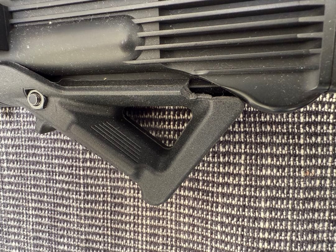 東京マルイ　次世代電動ガン　AK102