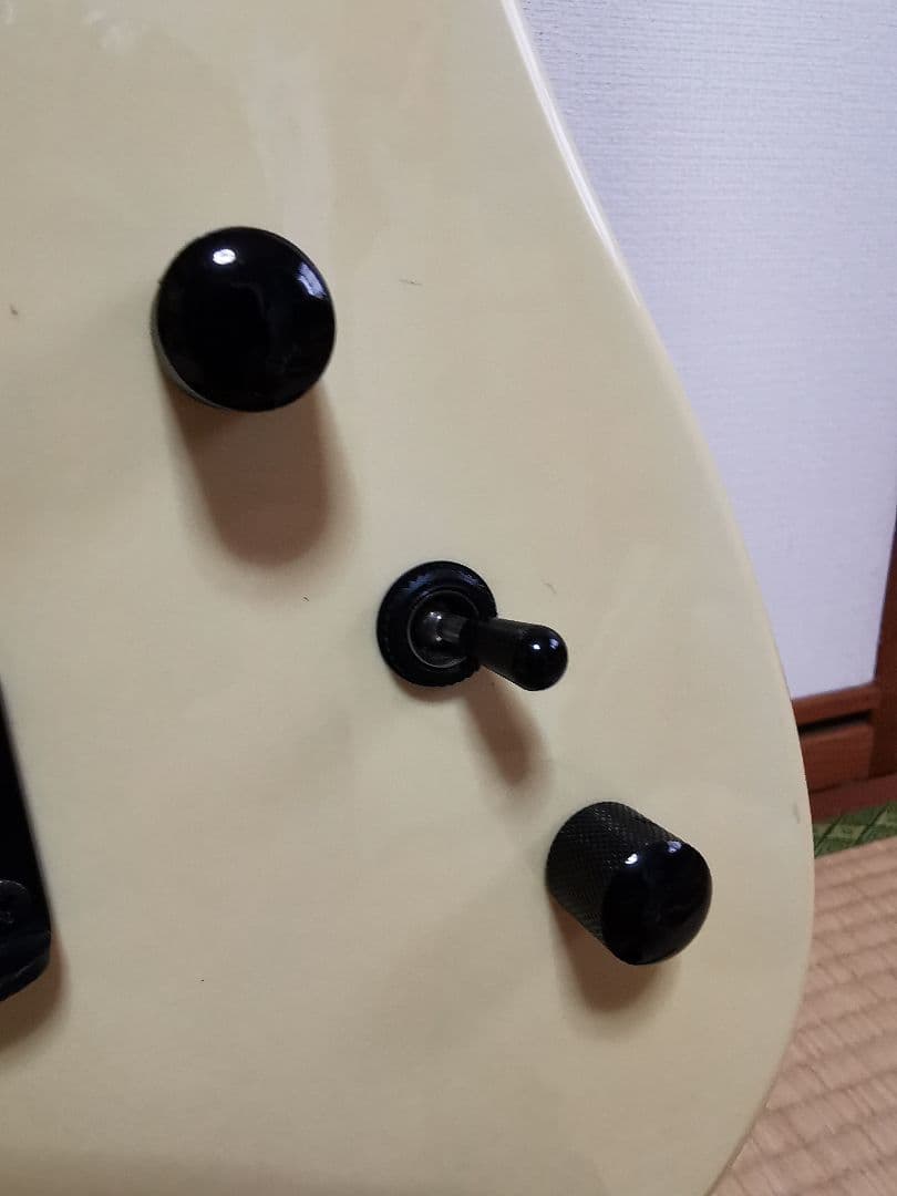 Vester Maniac Guitar 珍しいギター