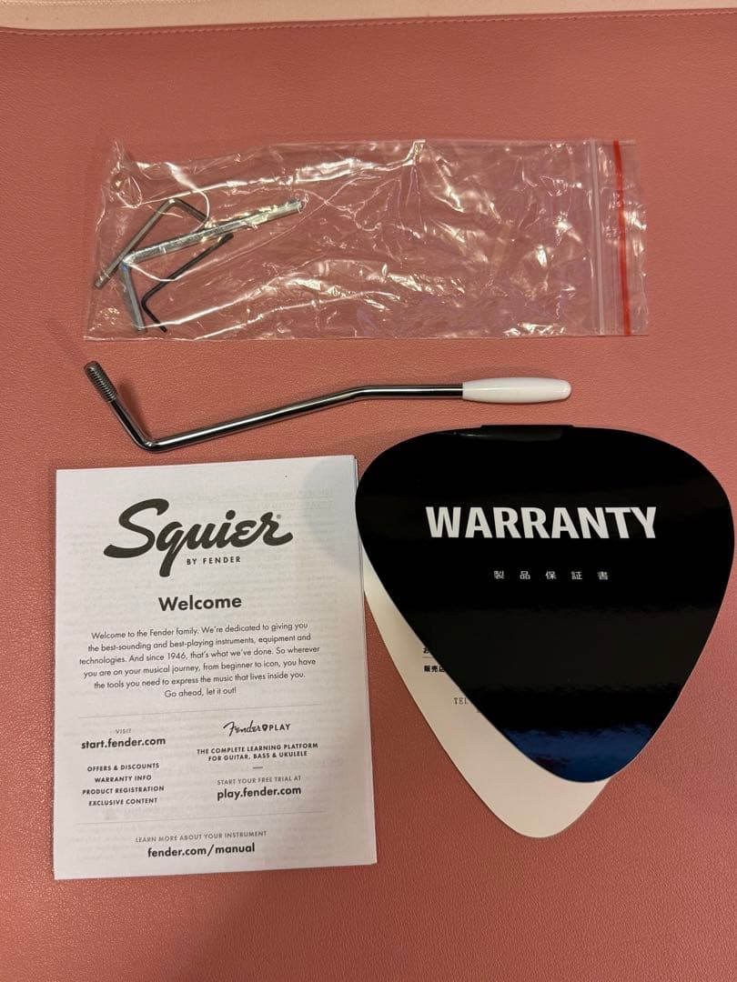 ギター Squier Affinity Stratocaster Black