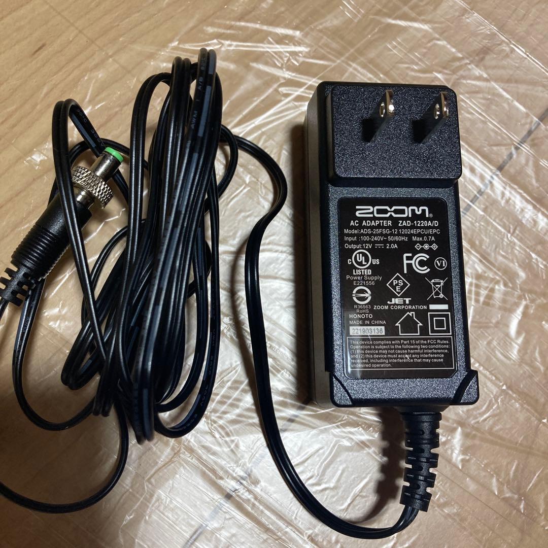 美品　ZOOM R20