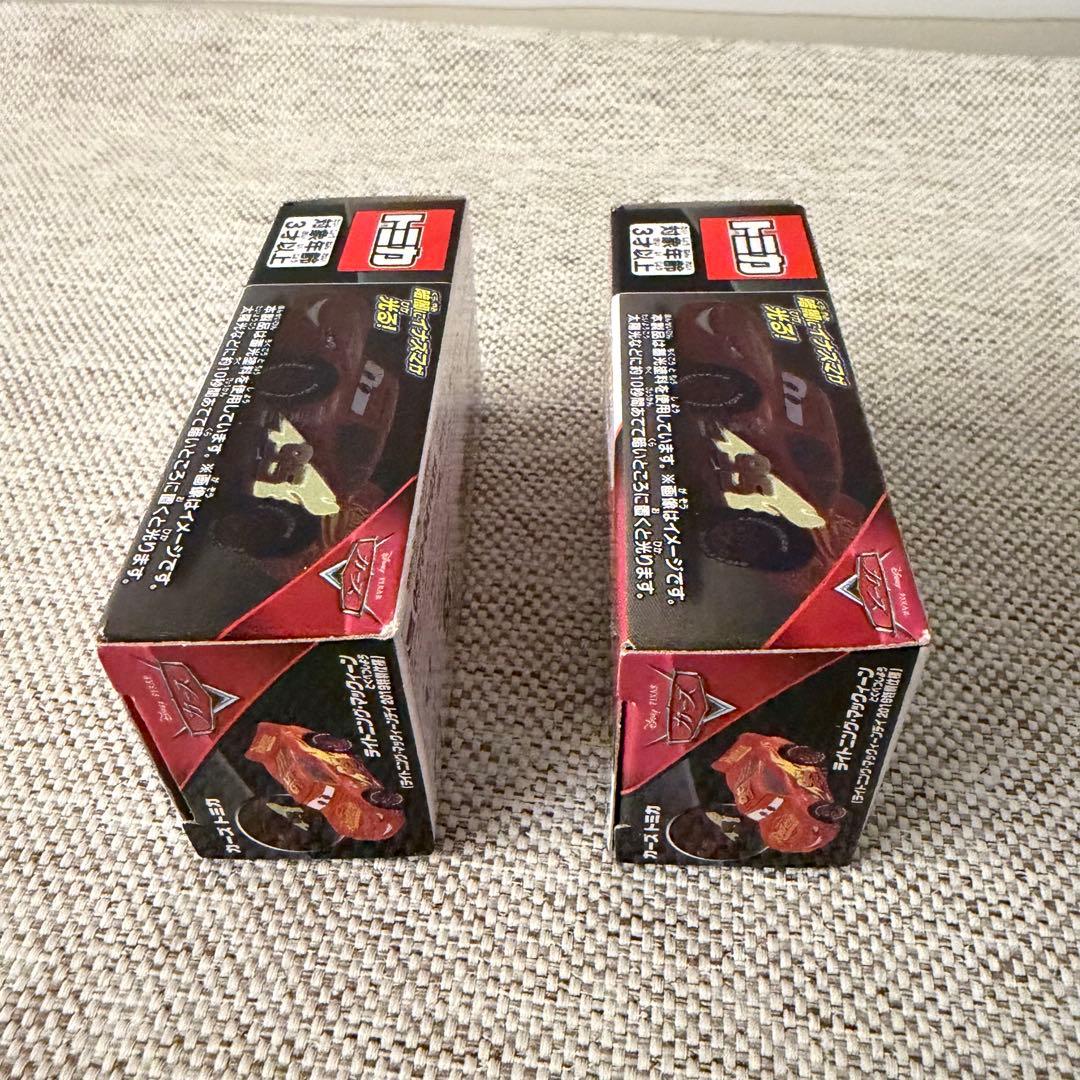 カーズトミカ　ライトニング・マックィーンデイ 2019特別仕様　2台セット　新品