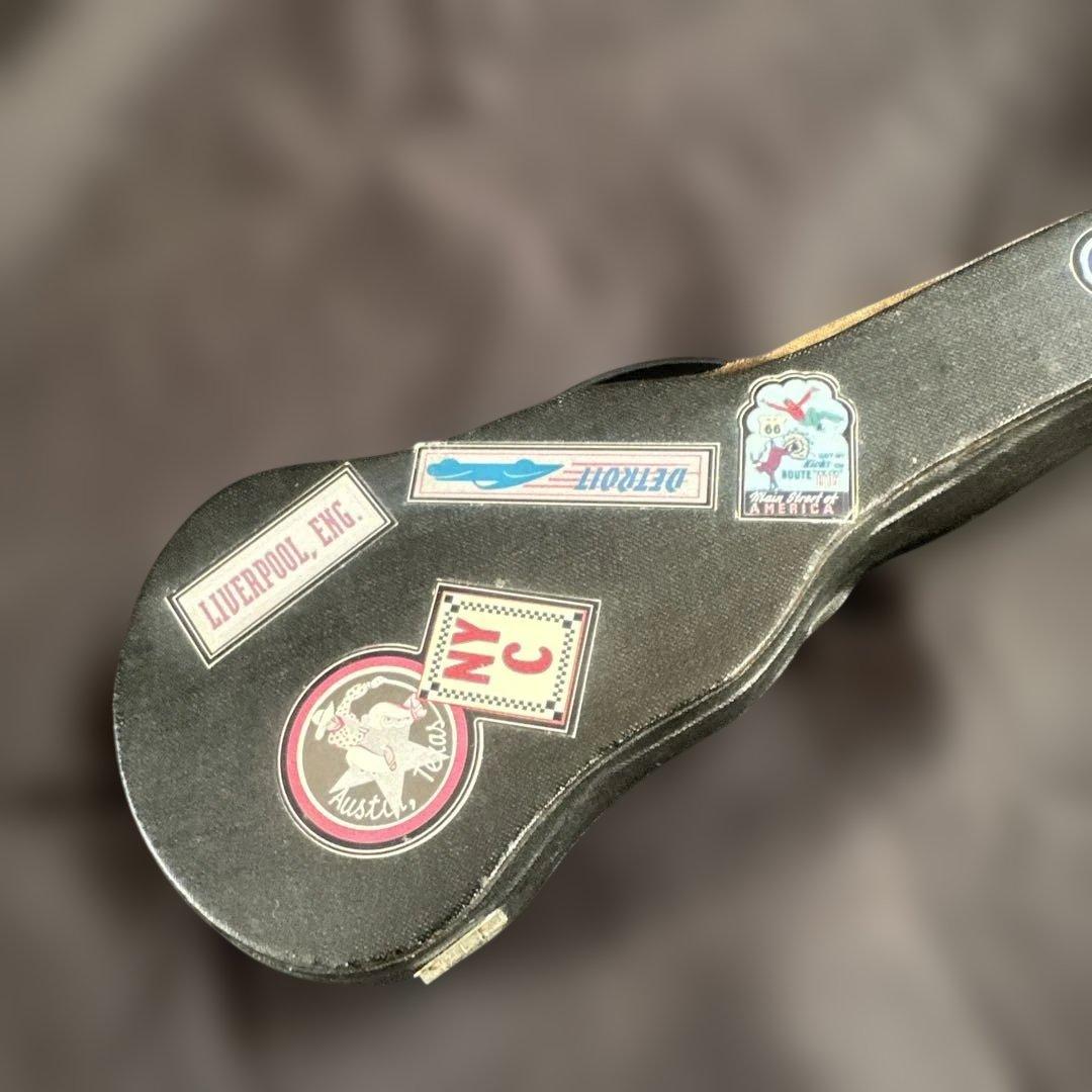 ギブソン・レスポール 木製ミニチュアギター