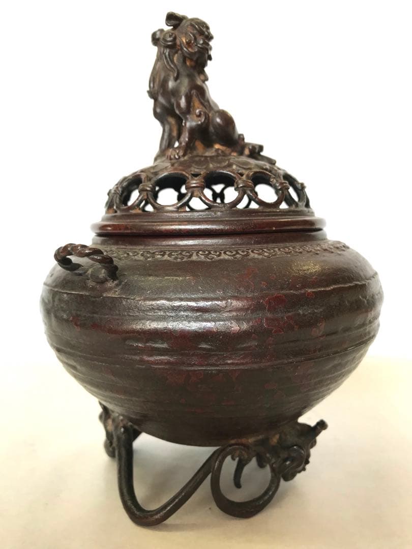 銅製:獅子蓋龍脚香炉