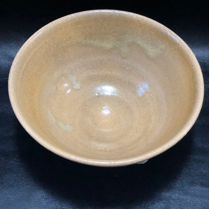 究極の美◼️蔵からかなり古そうな見事な雰囲気の抹茶茶碗が出て来ました。茶道具