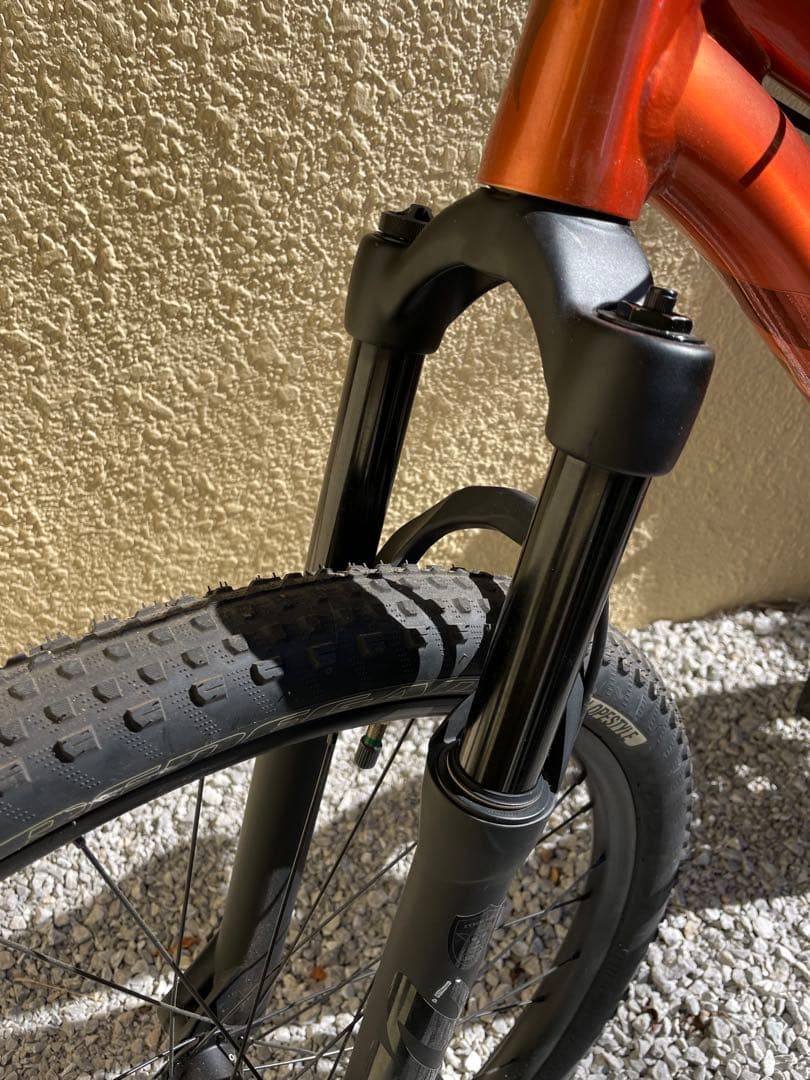 リー　送料無料 Specialized p.3 pro ダートジャンプ
