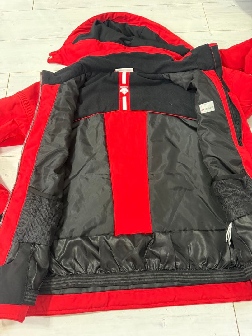 スキーウェア　DESCENTE デサント　未使用