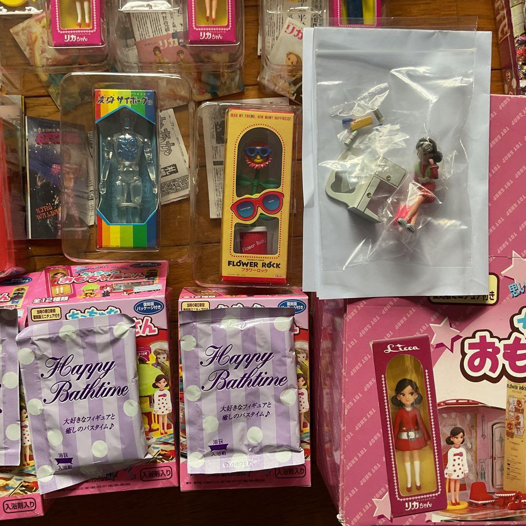 ちっちゃなおもちゃ屋さん11個セット＋ドレッサーリカちゃん(入浴剤付き)